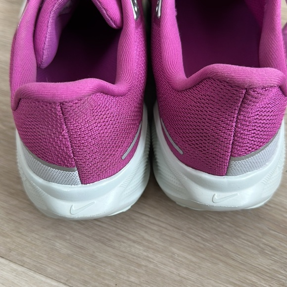 Nike Running Air Zoom Pegasus 41 Premium trainers in purple and silver NWOB - Picture 10 of 12